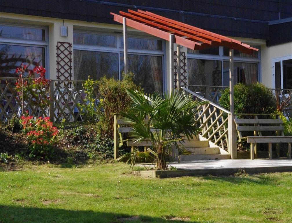 Hotel Le Roudou Fouesnant Exterior foto